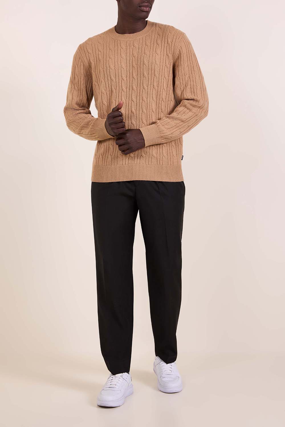 מכנסיים מחויטים סלים פיט